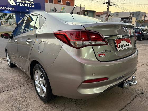 HYUNDAI HB20S 1.6 PREMIUM 16V FLEX 4P AUTOMÁTICO HYUNDAI HB20S 1.6 PREMIUM 16V FLEX 4P AUTOMÁTICO